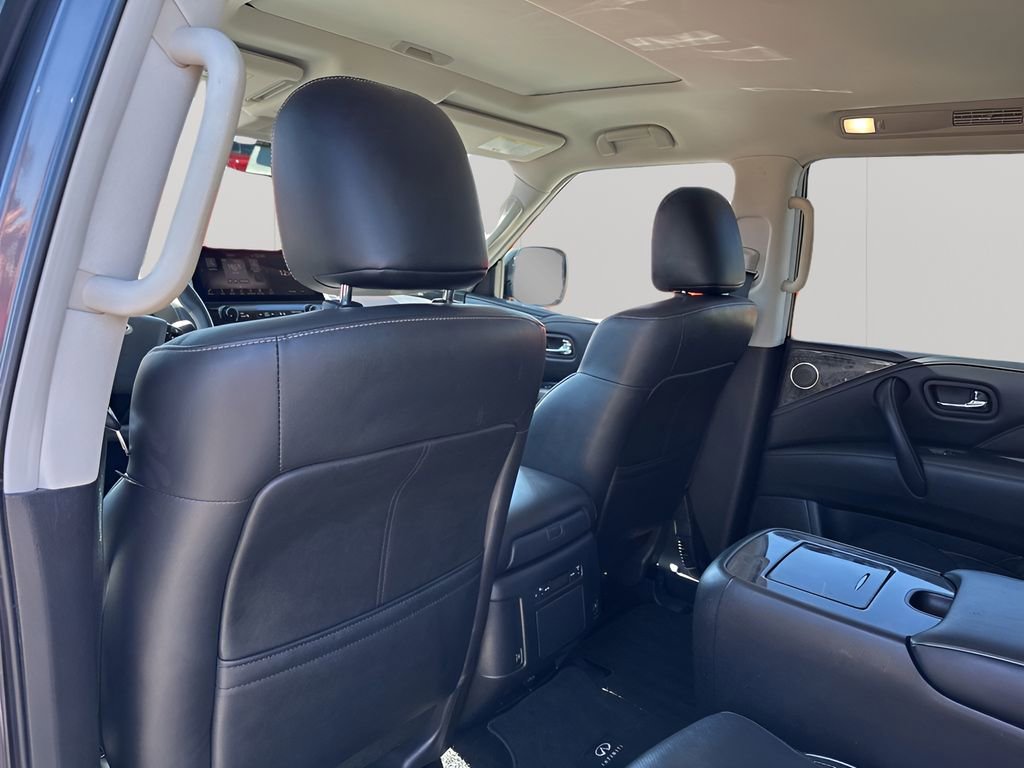 Used 2023 INFINITI QX80 Luxe w/ Cargo Package image 18
