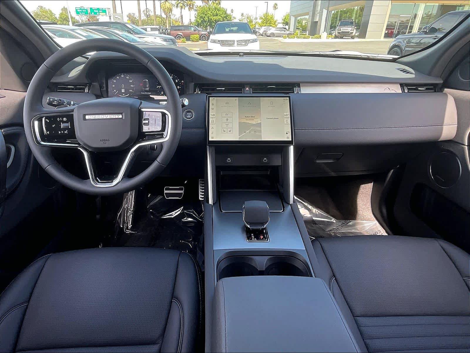 New 2026 Land Rover Discovery Sport Landmark AWD/4WD image 7