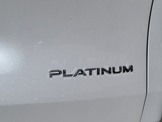 Used 2024 Toyota Grand Highlander Platinum image 17