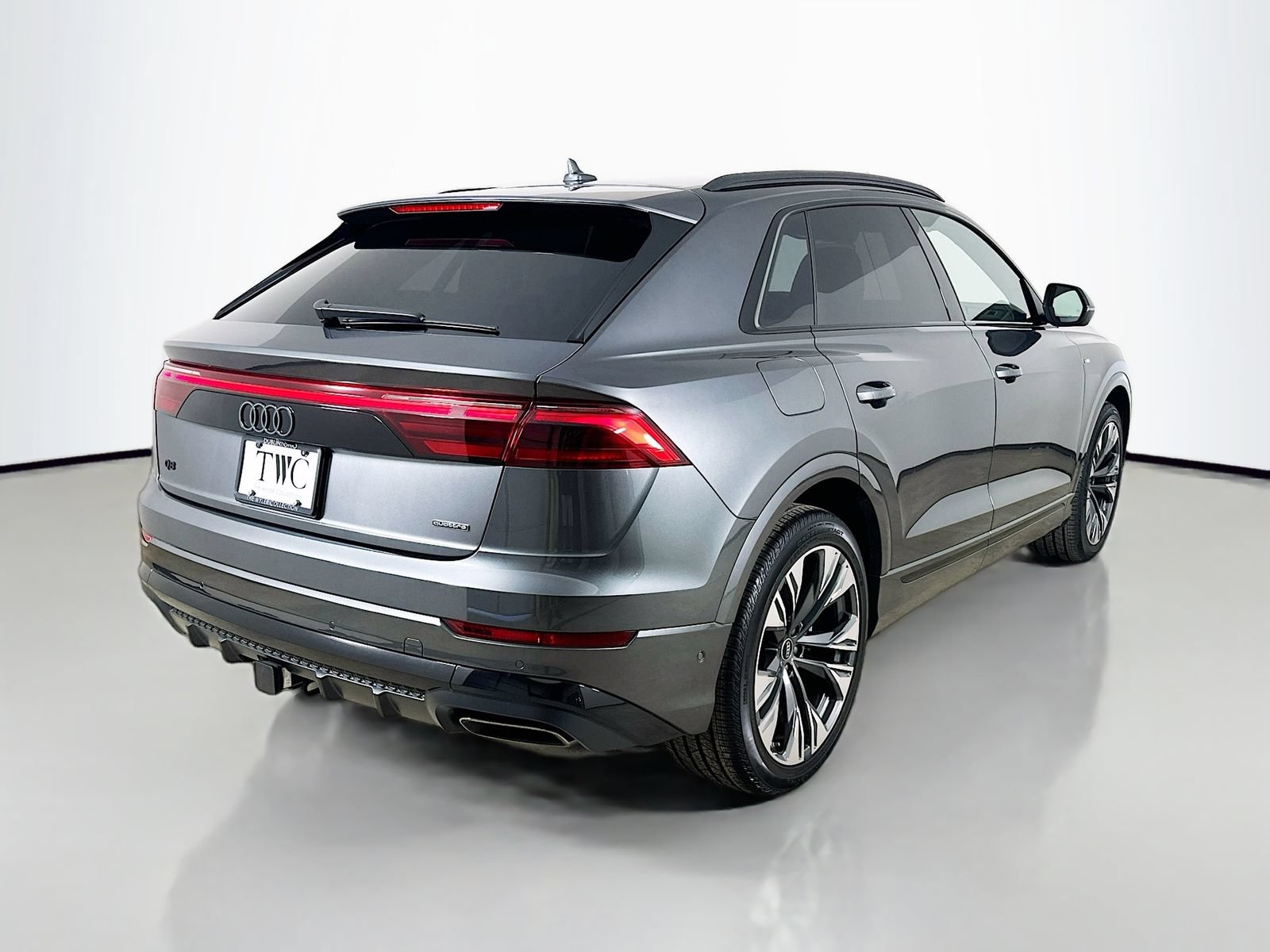 New 2026 Audi Q8 Premium Plus AWD/4WD image 5