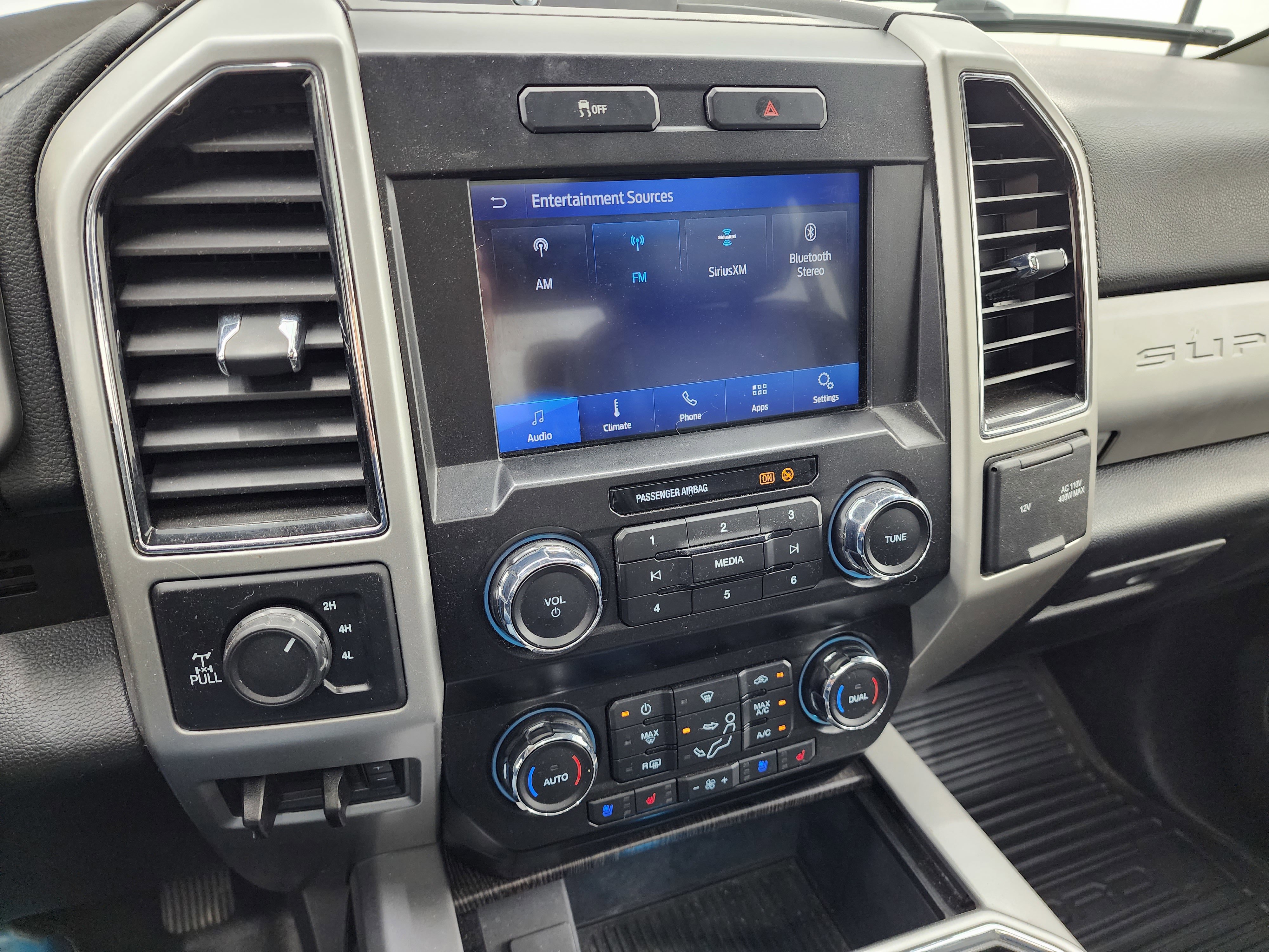Used 2021 Ford F250 Lariat image 11
