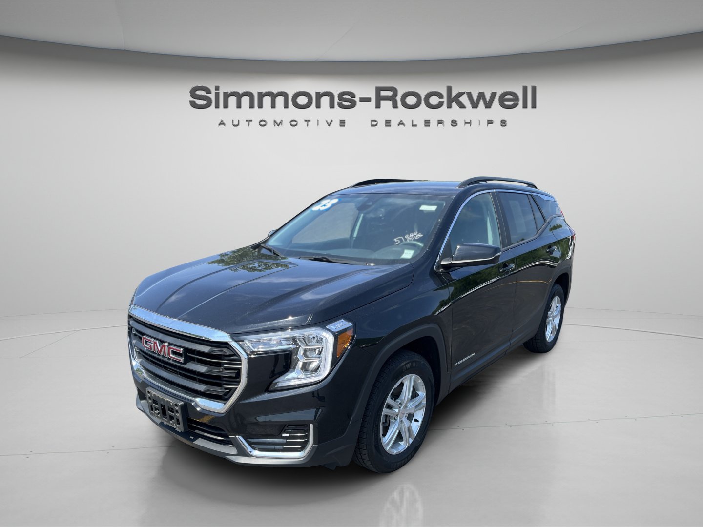 Used 2023 GMC Terrain SLE w/ Driver Convenience Package