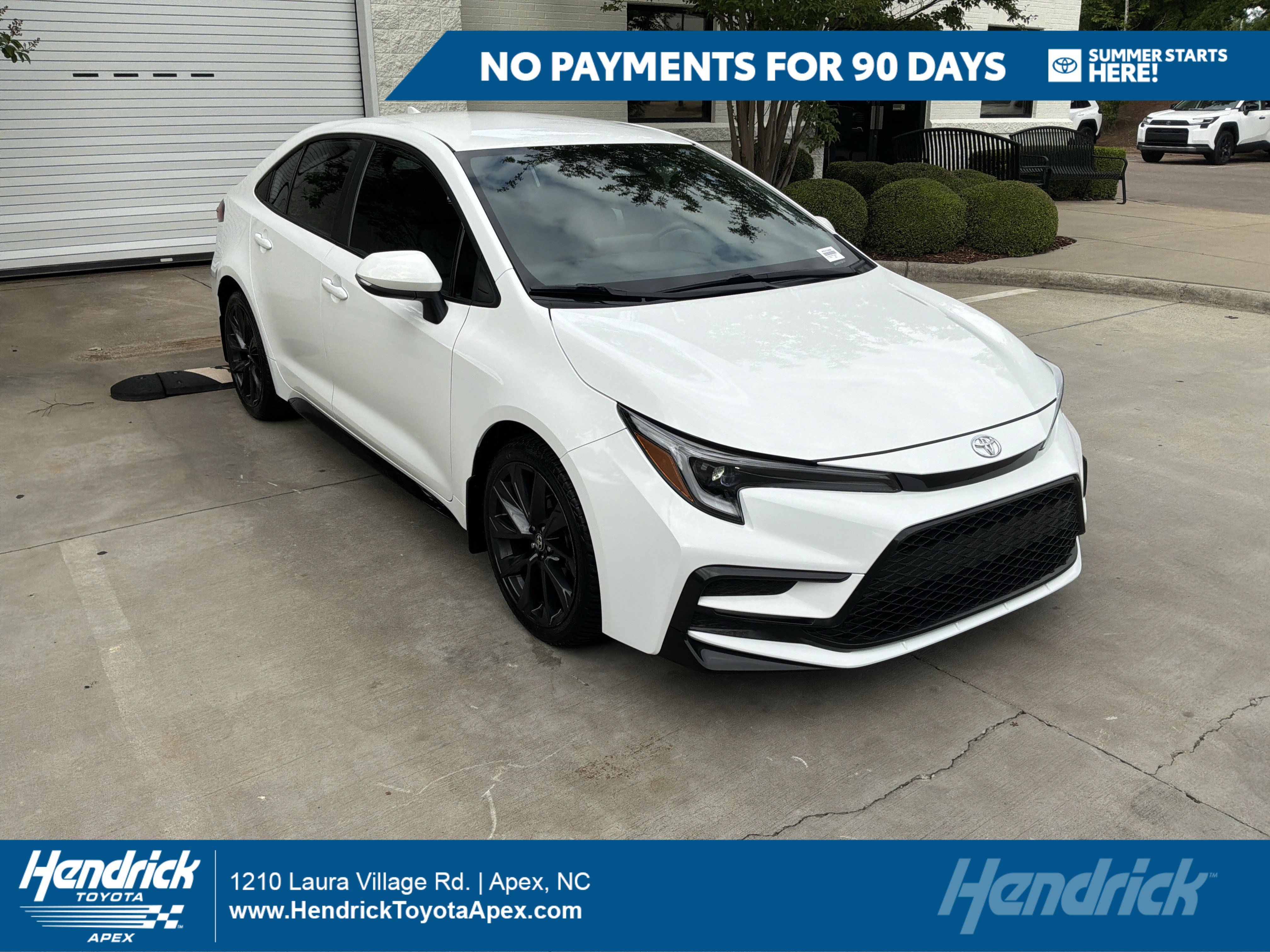 Used 2024 Toyota Corolla SE FWD image 1