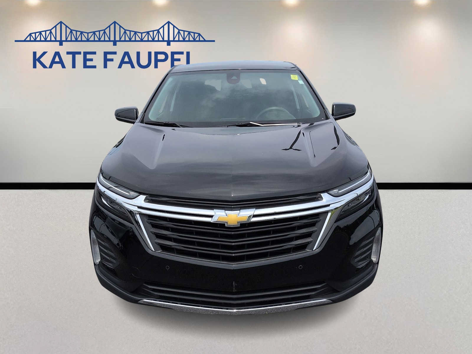 Used 2024 Chevrolet Equinox LT FWD image 2