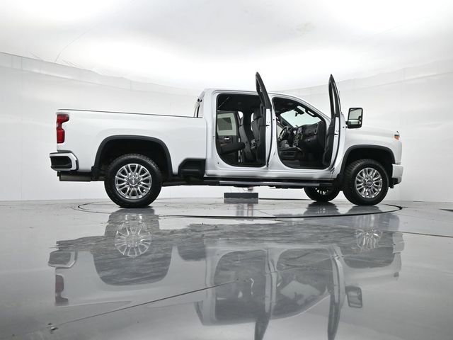 Used 2020 Chevrolet Silverado 2500 High Country w/ Z71 Off-Road Package image 53
