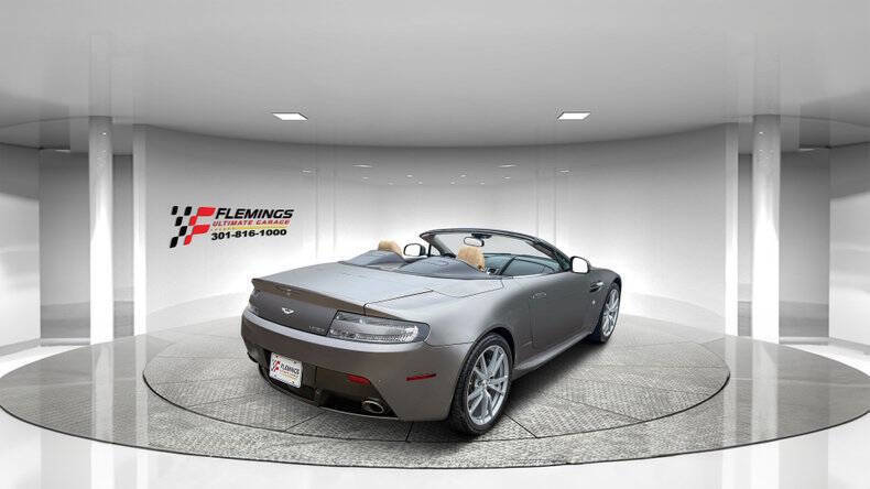Used 2015 Aston Martin V8 Vantage Roadster image 5