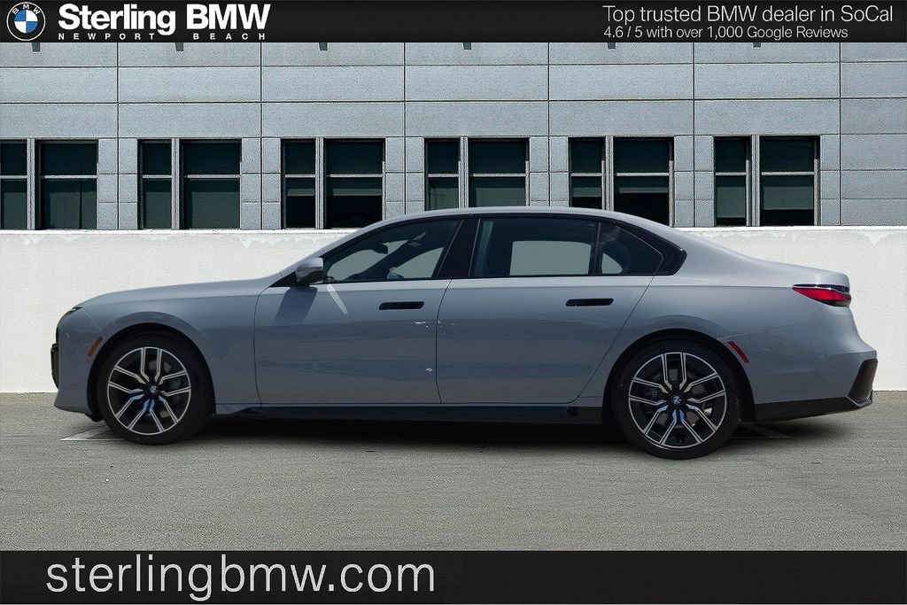 Used 2024 BMW 740i w/ Premium Package image 23