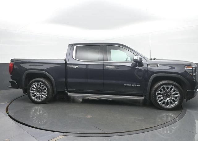 Used 2025 GMC Sierra 1500 Denali Ultimate AWD/4WD image 6