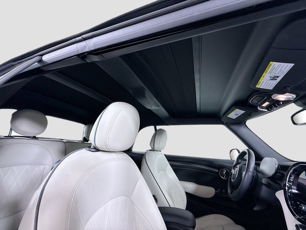 Used 2023 MINI Cooper S w/ Signature Upholstery Package FWD image 26