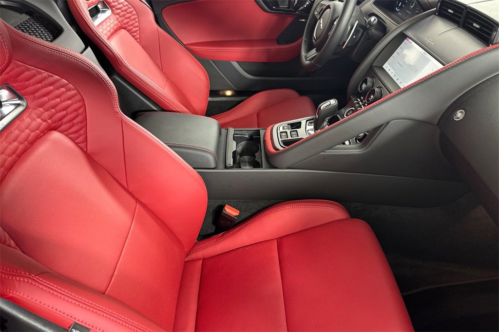 Used 2022 Jaguar F-TYPE Coupe image 14