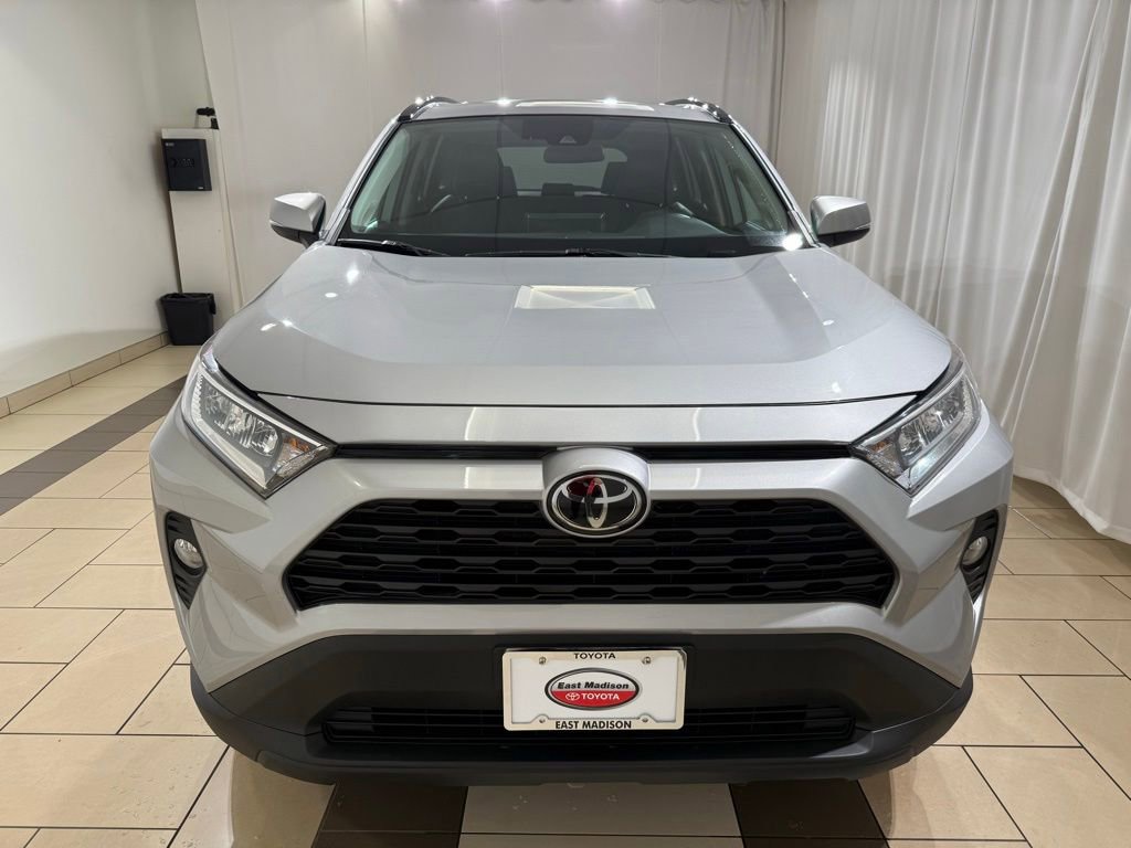 Used 2021 Toyota RAV4 XLE Premium AWD/4WD image 8