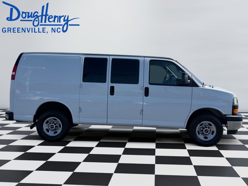 Used 2020 GMC Savana 2500 w/ Chrome Appearance Package image 6
