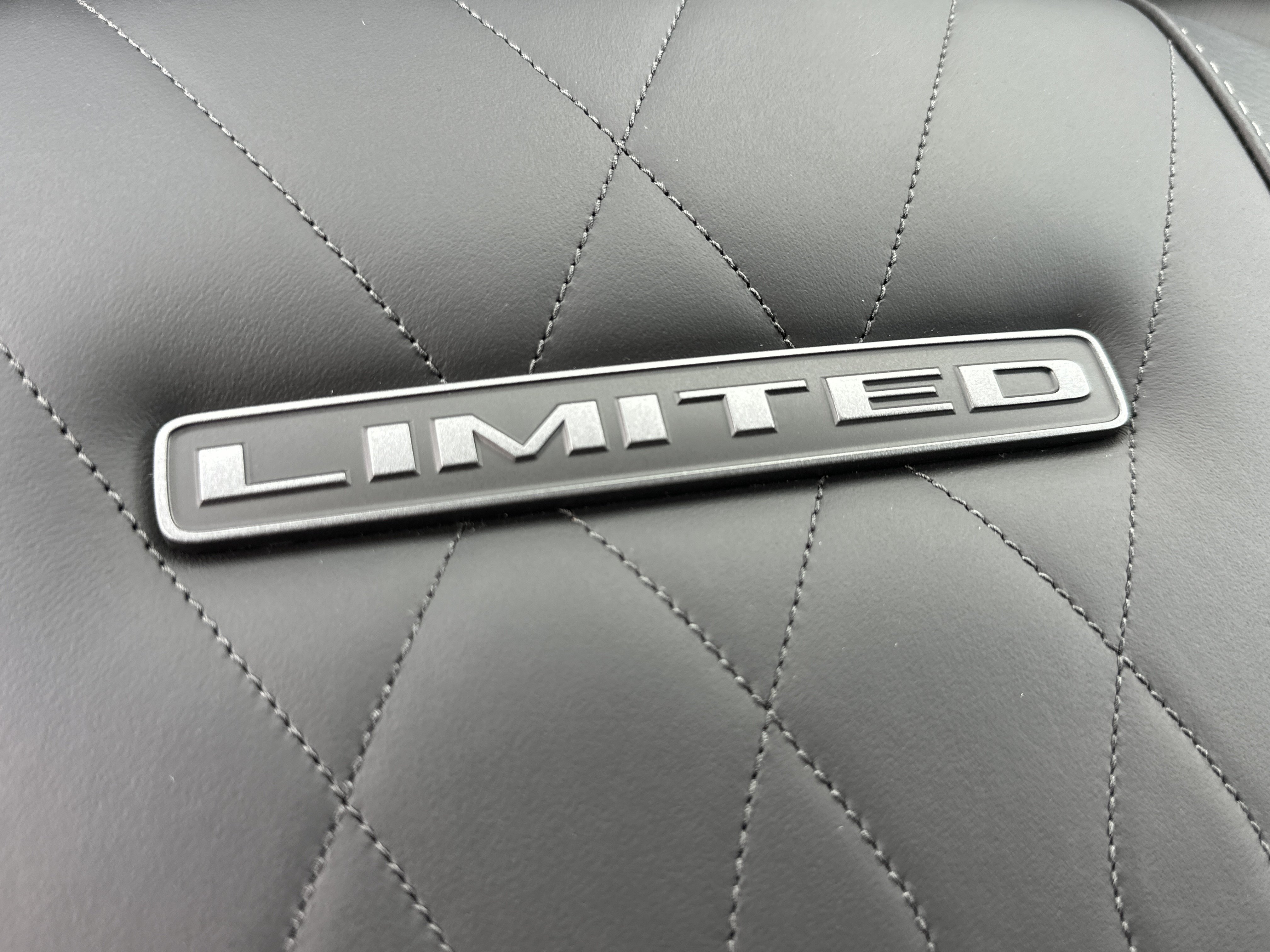 New 2027 RAM 1500 Limited AWD/4WD image 4