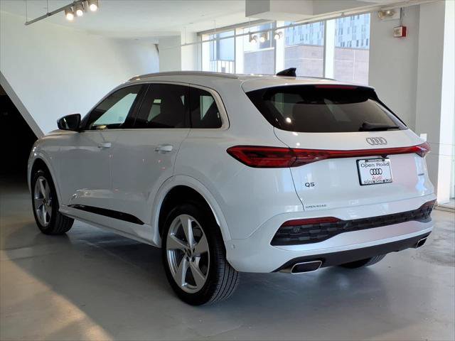 Certified 2025 Audi Q5 Premium Plus w/ Premium Plus AWD/4WD image 6