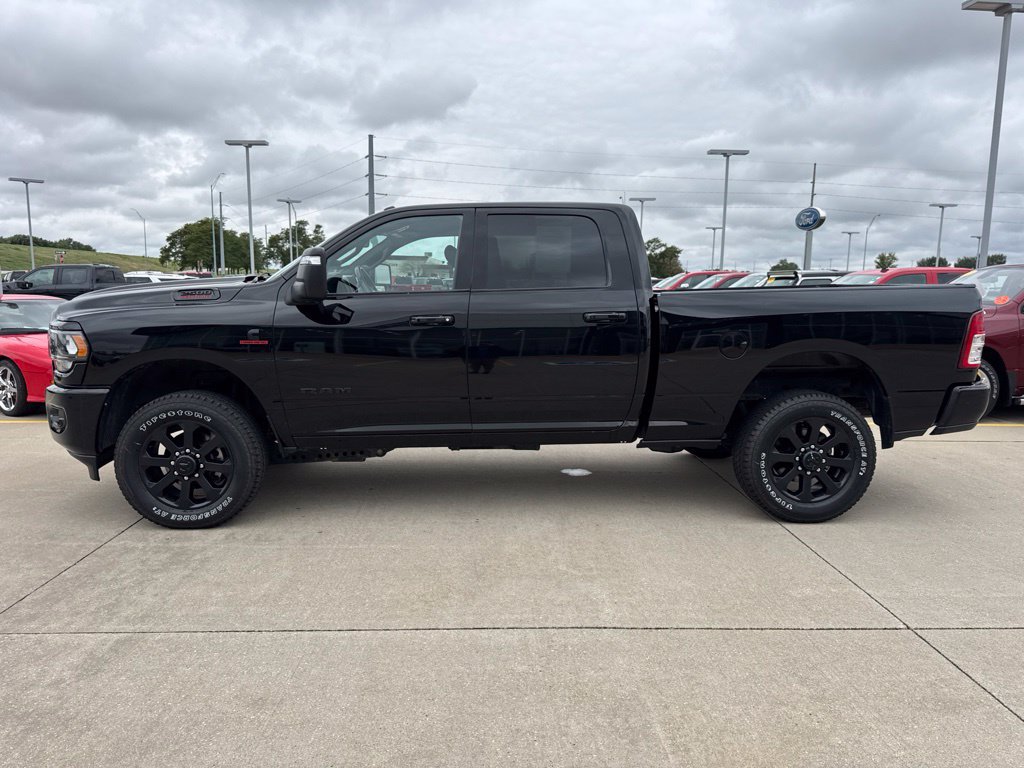 Used 2024 RAM 2500 Big Horn w/ Night Edition AWD/4WD image 23