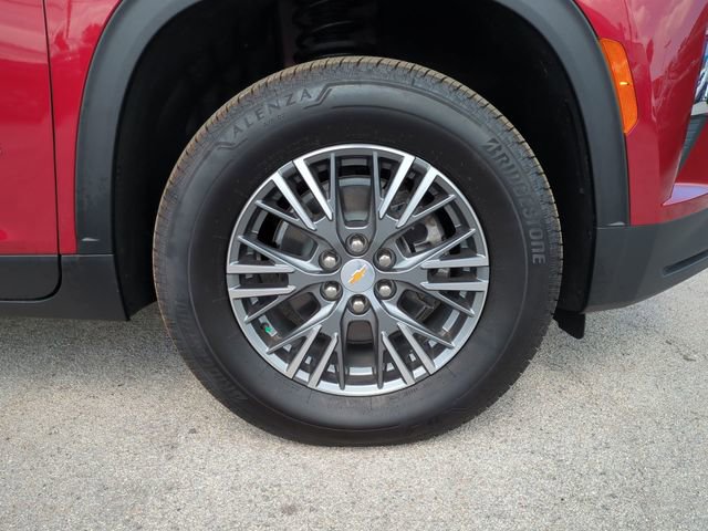 New 2025 Chevrolet Traverse LT image 11