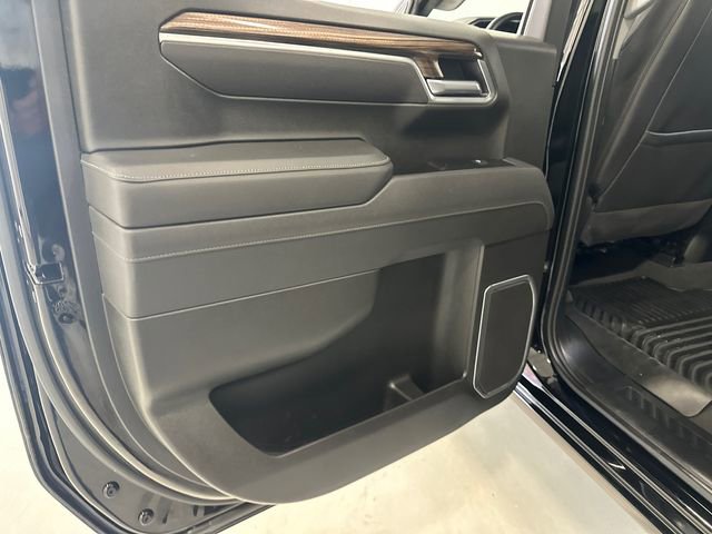 Used 2025 Chevrolet Silverado 1500 RST w/ Convenience Package II AWD/4WD image 31