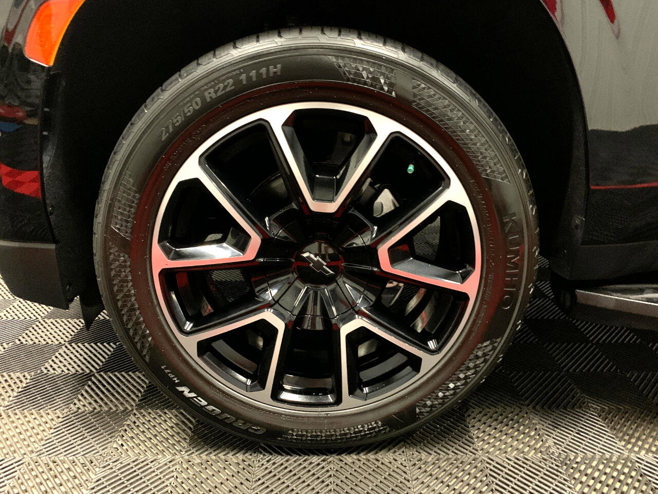 Used 2022 Chevrolet Tahoe RST w/ Luxury Package image 13