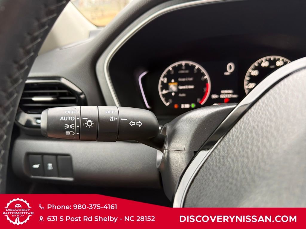 Used 2024 Honda Pilot Touring image 25