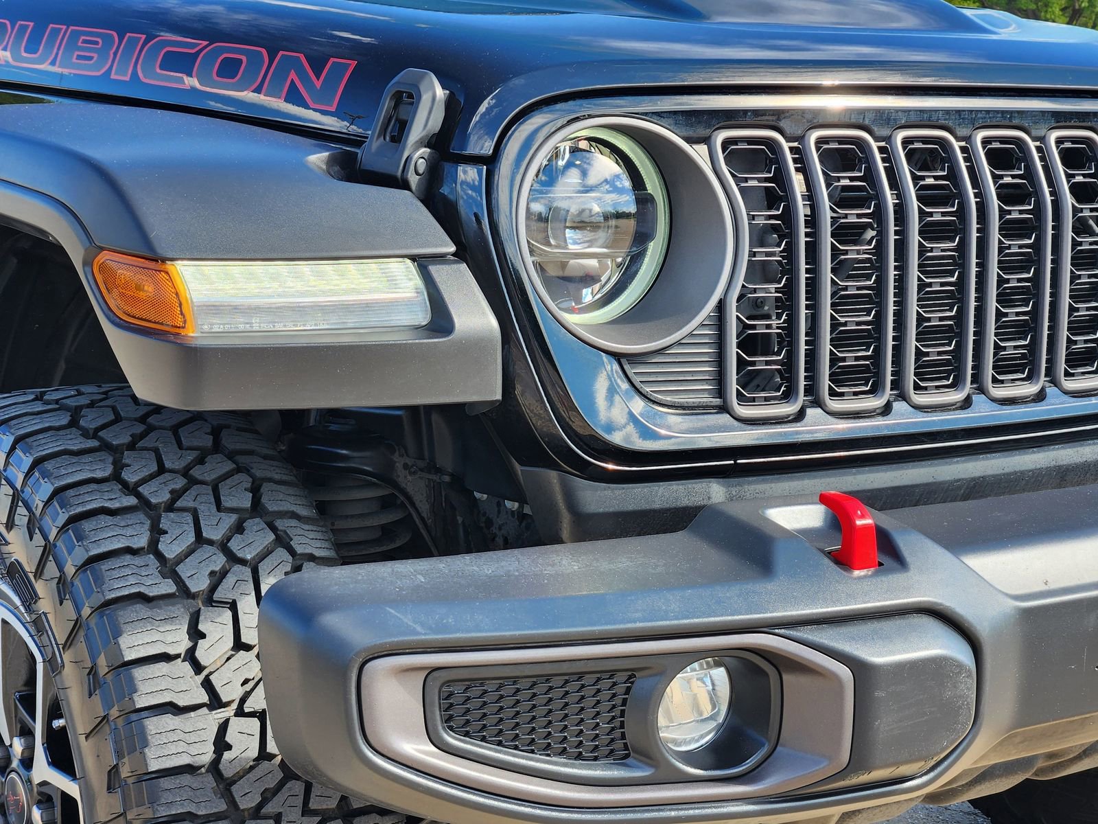 Used 2024 Jeep Gladiator Rubicon image 5