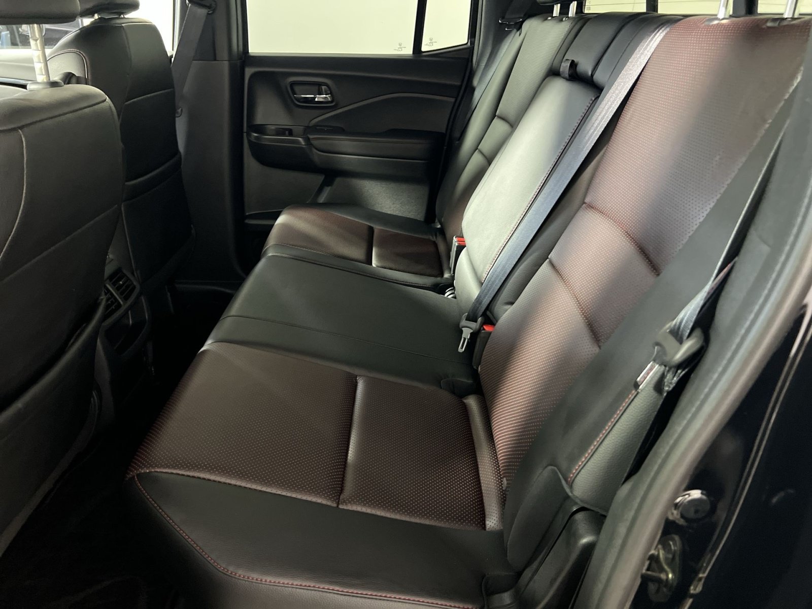 Used 2017 Honda Ridgeline Black Edition image 23