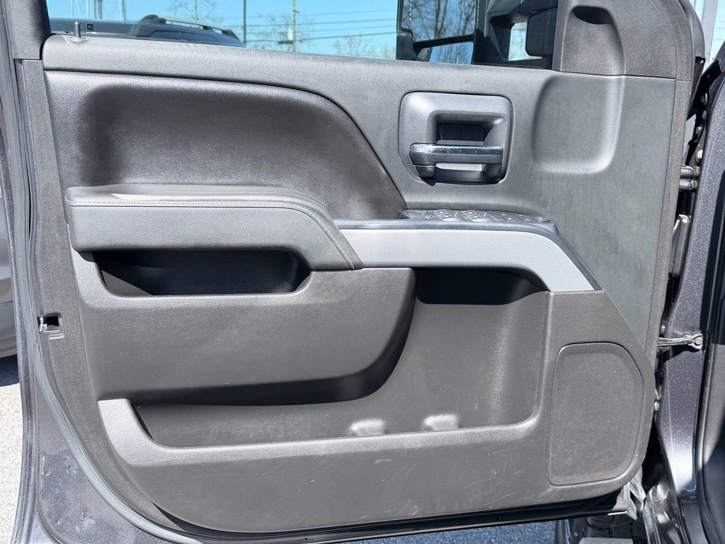 Used 2016 Chevrolet Silverado 2500 LT w/ LT Convenience Package image 22