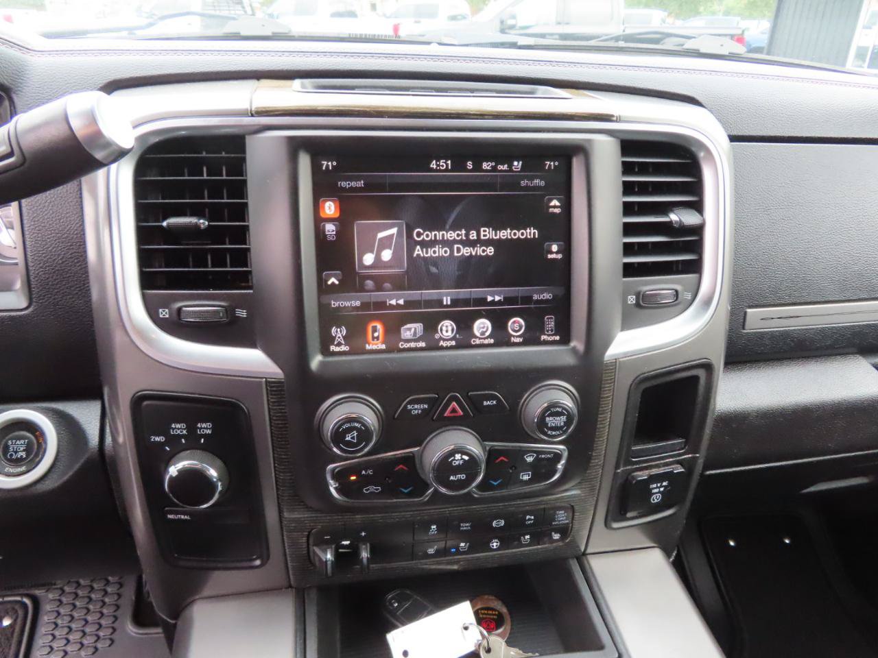 Used 2013 RAM 2500 Limited AWD/4WD image 20