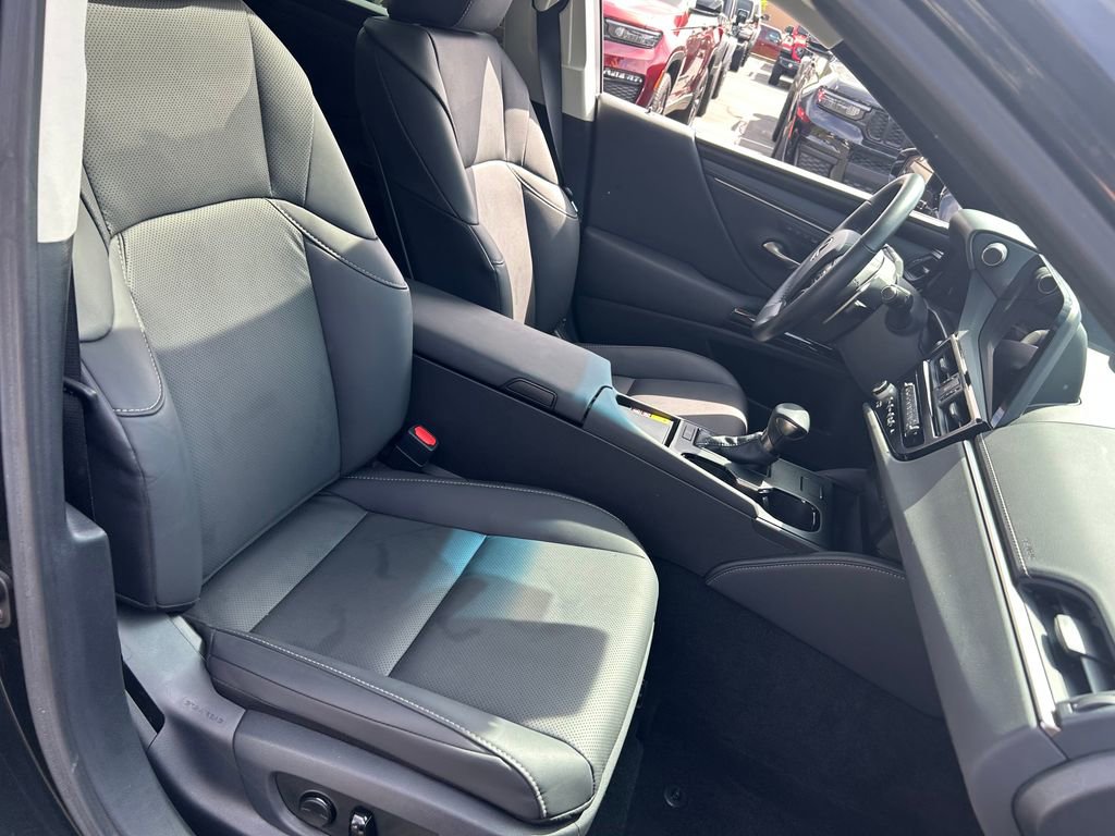 Used 2023 Lexus ES 350 w/ Premium Package FWD image 27