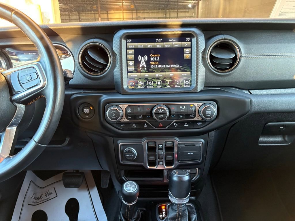 Used 2021 Jeep Gladiator Overland image 29