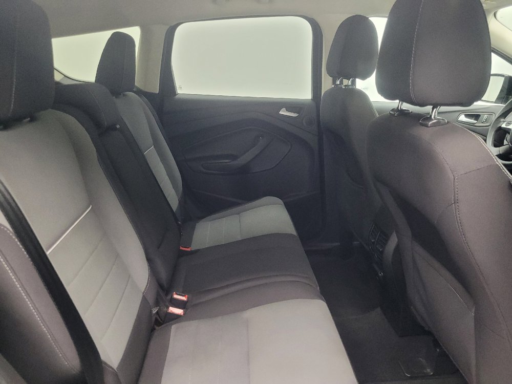 Used 2014 Ford Escape SE w/ Equipment Group 201A FWD image 19