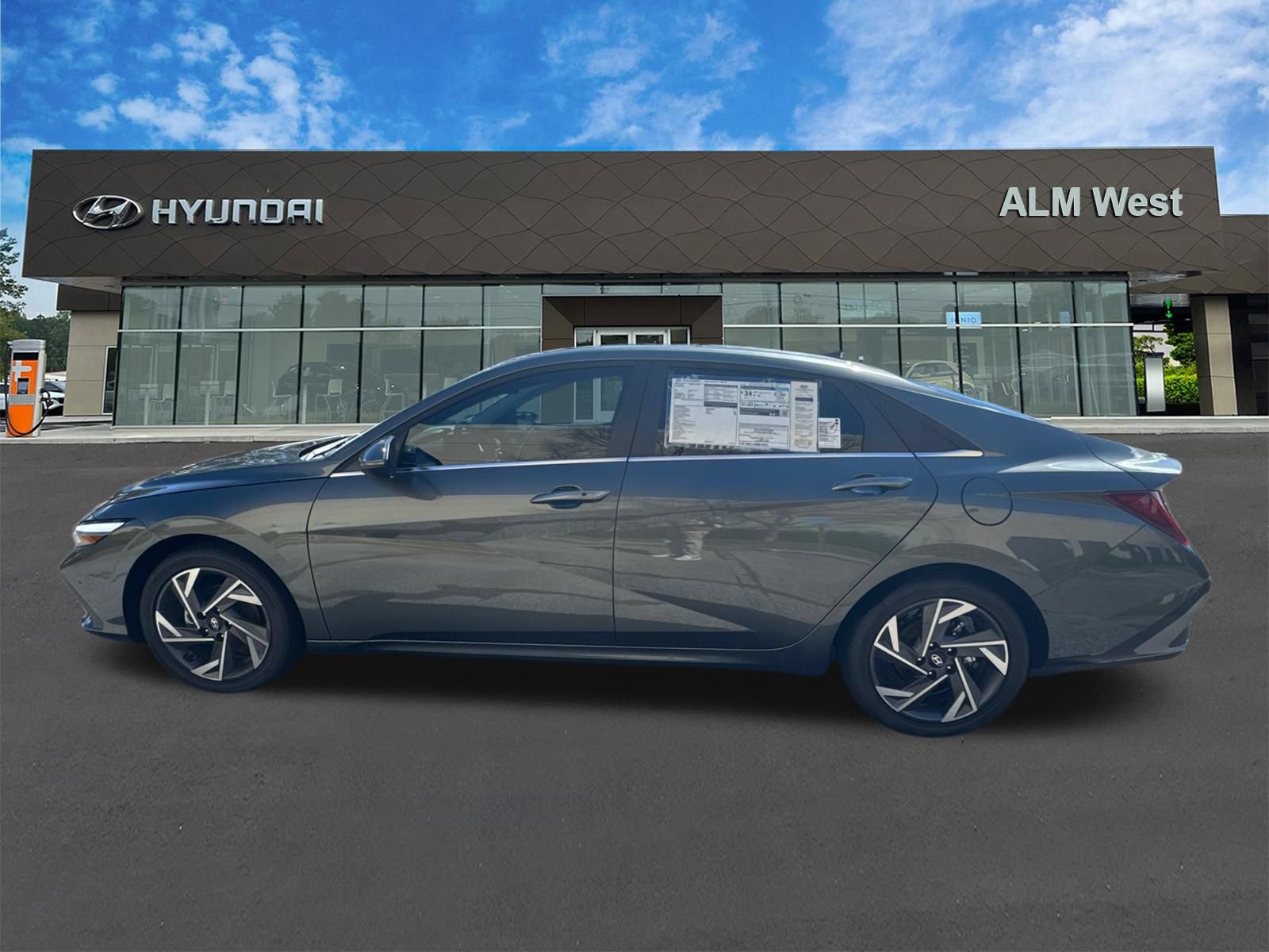 New 2026 Hyundai Elantra Limited FWD image 9