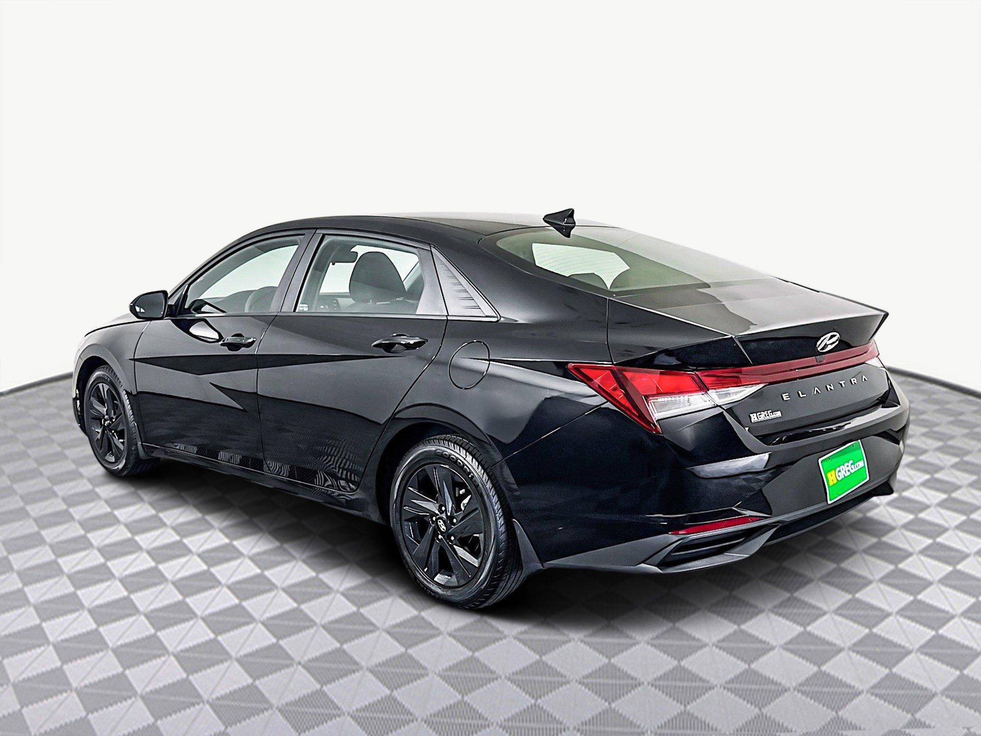 Used 2023 Hyundai Elantra SEL image 7