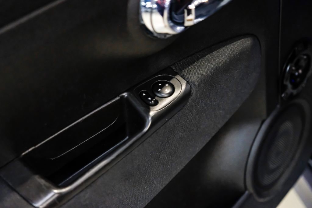 Used 2015 FIAT 500 Abarth image 31