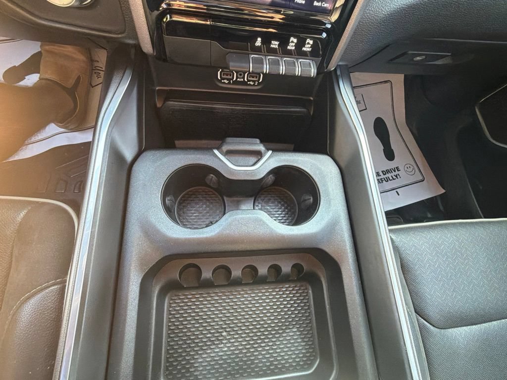 Used 2020 RAM 1500 Laramie w/ Sport Appearance Package AWD/4WD image 22