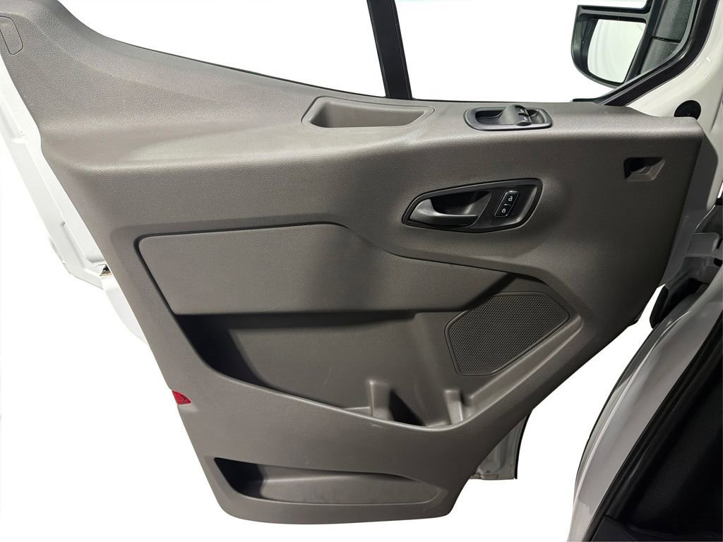 Used 2024 Ford Transit 350 XL image 19