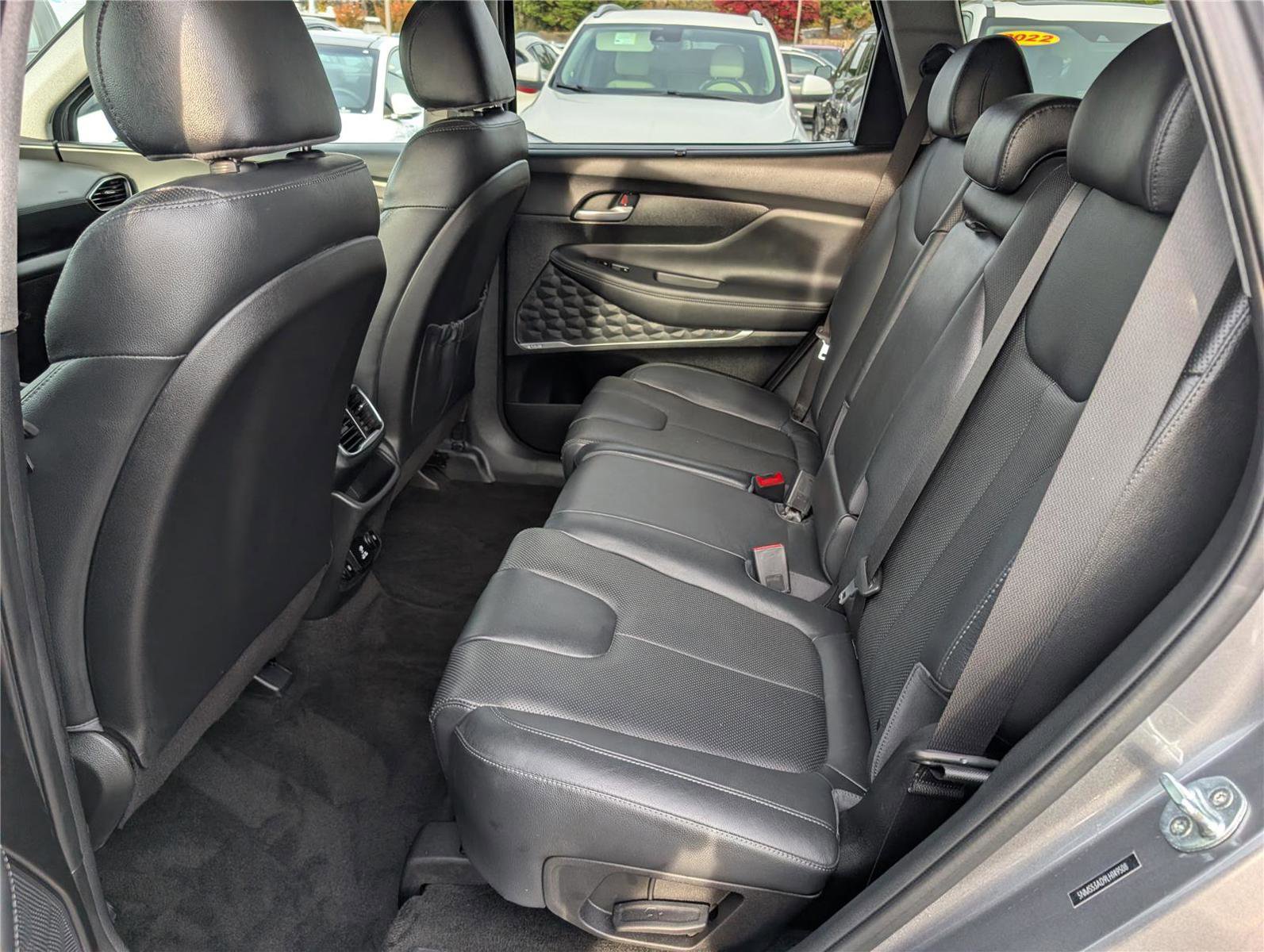 Used 2020 Hyundai Santa Fe Limited image 15