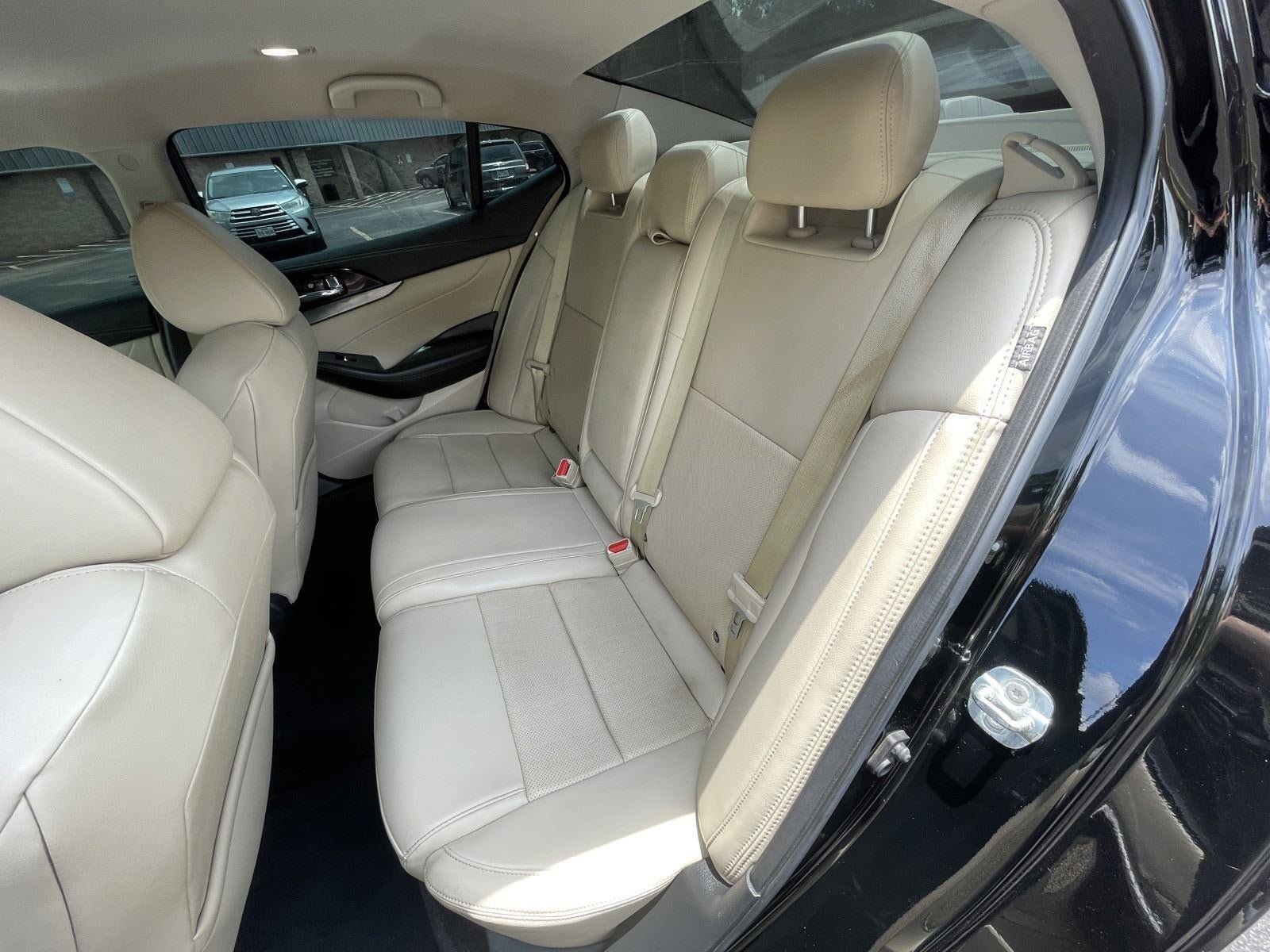 Used 2022 Nissan Maxima SV w/ Floor Mat Group FWD image 36