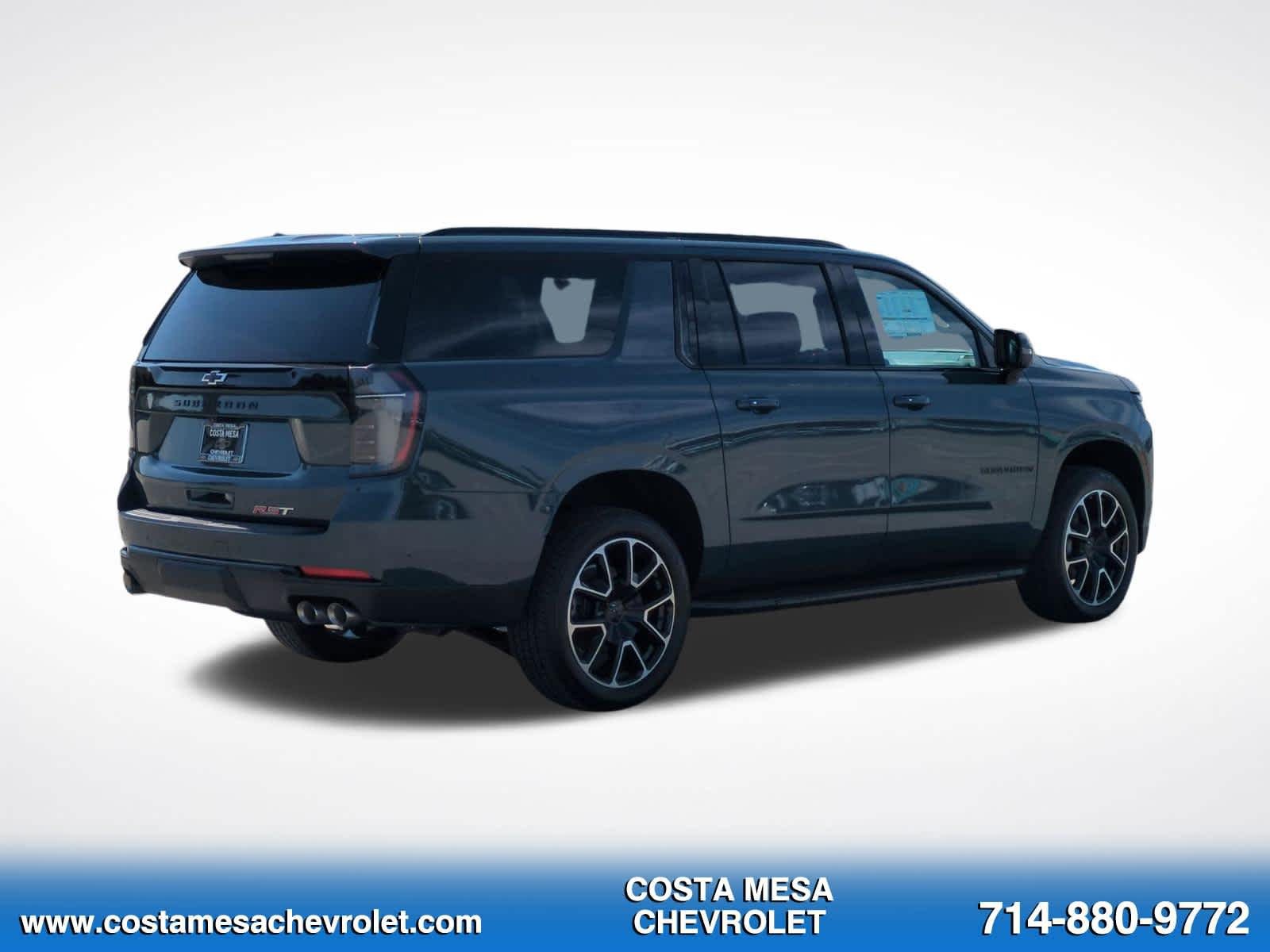 New 2026 Chevrolet Suburban RST w/ Comfort Package AWD/4WD image 5