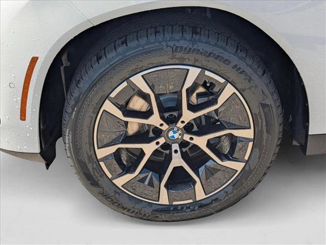 Used 2025 BMW X3 xDrive30i w/ Convenience Package image 9