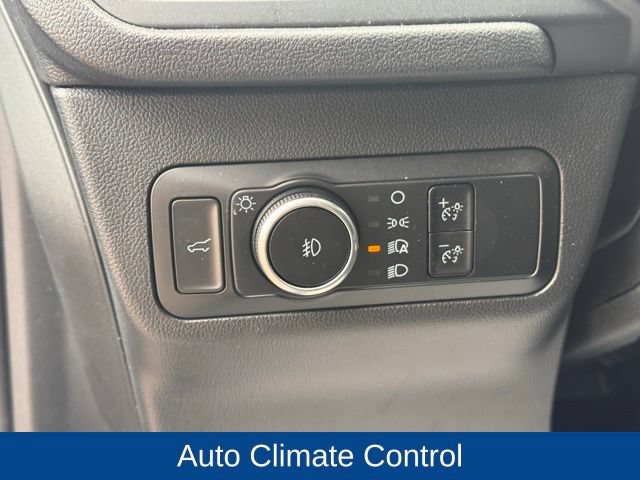 Used 2025 Ford Escape Platinum AWD/4WD image 19