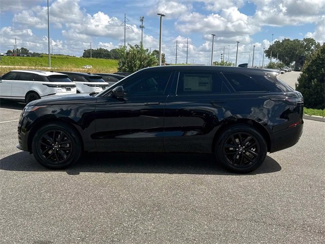 New 2026 Land Rover Range Rover Velar Dynamic SE image 2