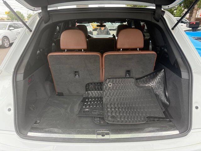 Used 2019 Audi Q7 3.0T Premium w/ Convenience Package AWD/4WD image 12