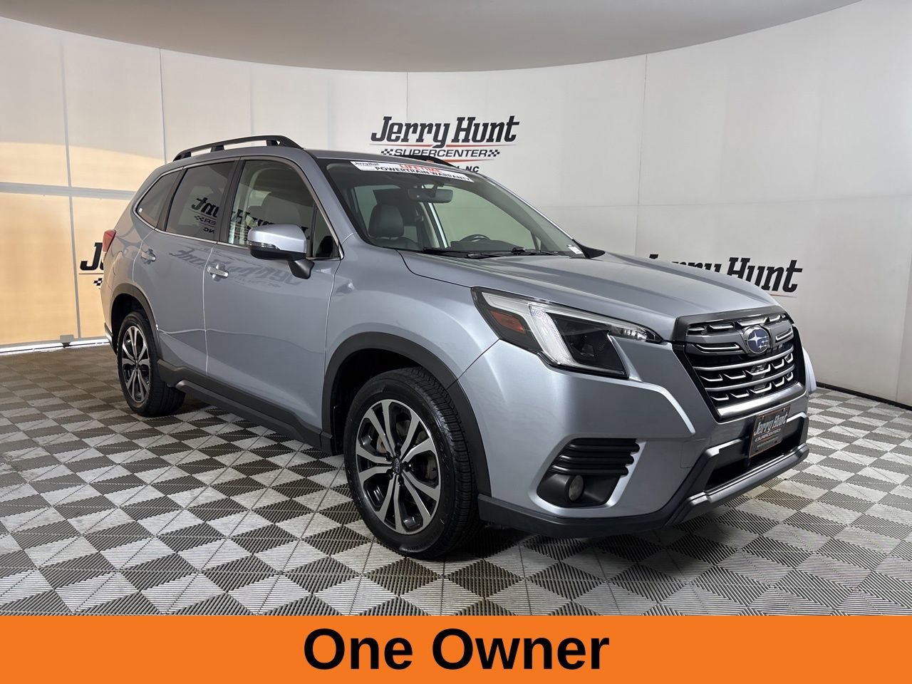 Used 2023 Subaru Forester Limited w/ Popular Package #2 AWD/4WD image 4