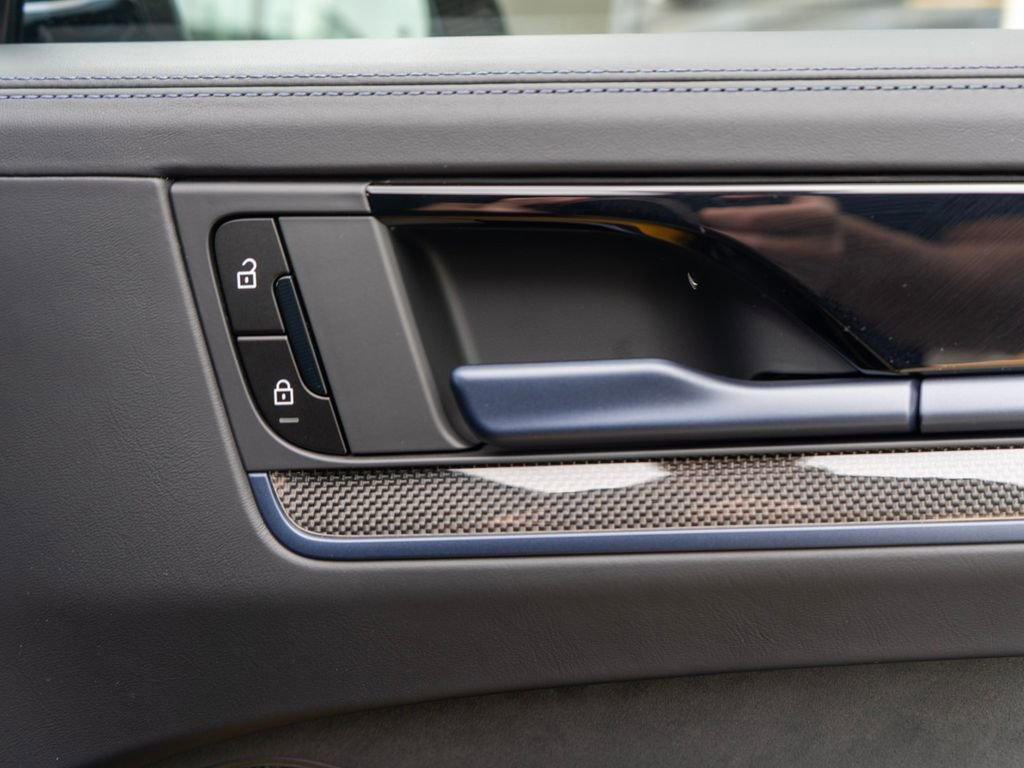 New 2026 Porsche Cayenne Turbo GT image 34