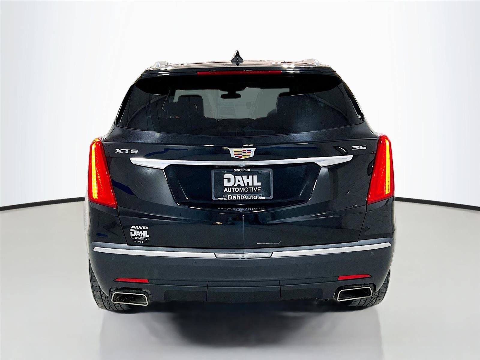 Used 2017 Cadillac XT5 Luxury image 6