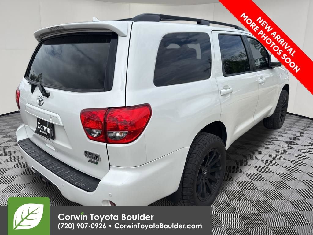 Used 2016 Toyota Sequoia Platinum AWD/4WD image 8