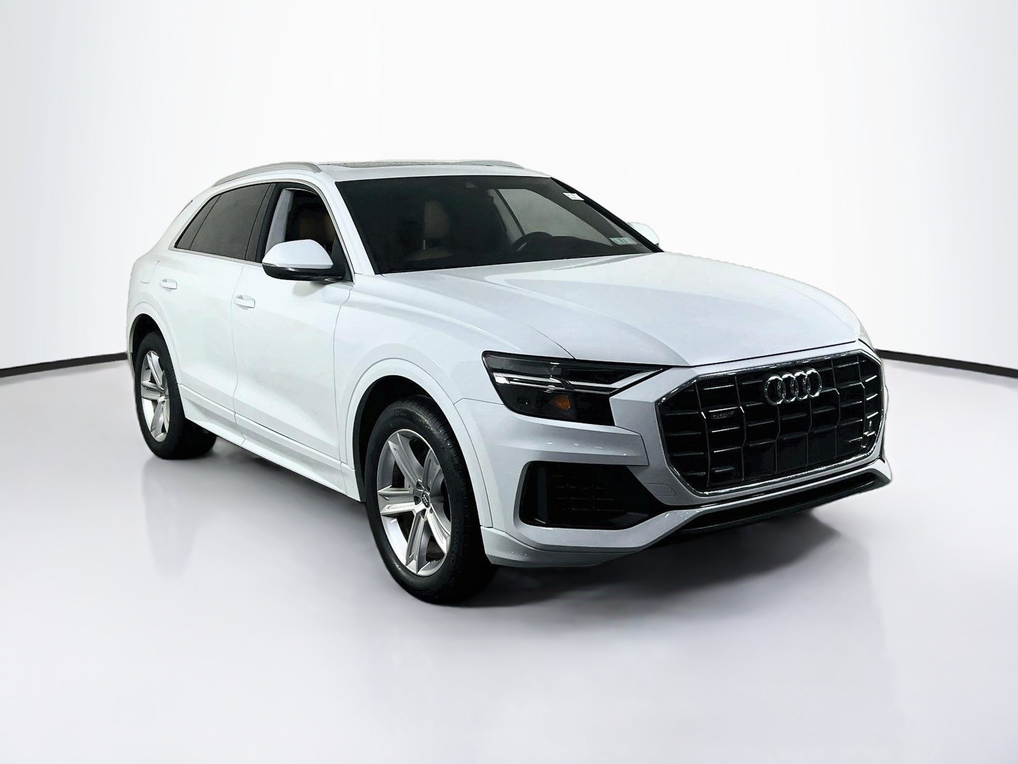 Used 2020 Audi Q8 Premium AWD/4WD image 3