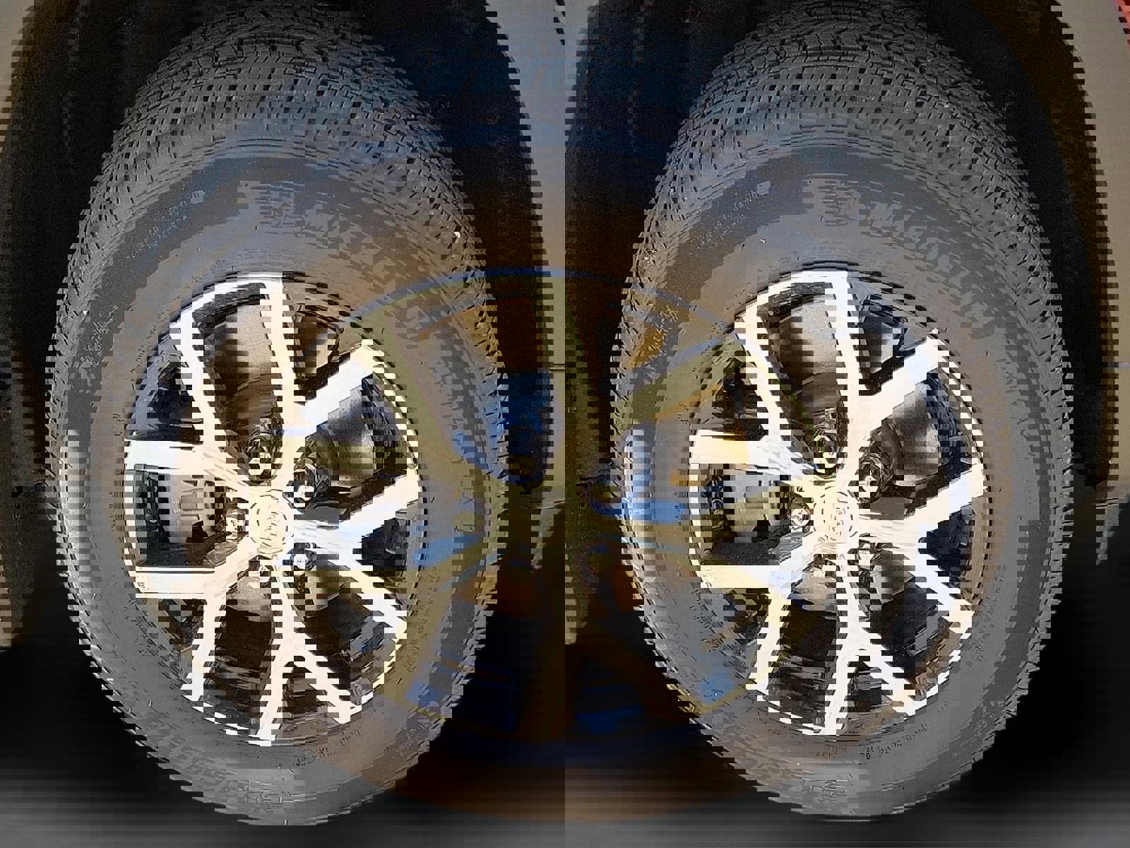 New 2025 Jeep Grand Cherokee L Limited w/ Trailer Tow Package AWD/4WD image 7