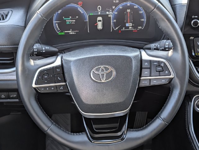 Certified 2025 Toyota Grand Highlander AWD Hybrid image 13