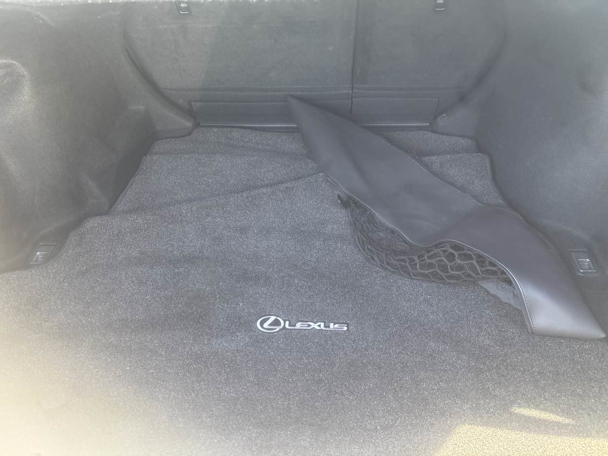 Used 2018 Lexus IS 300 image 31